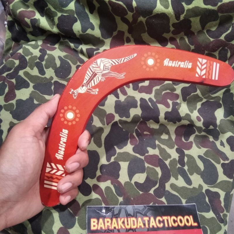 Boomerang Permainan Lempar Tradisional Pajangan Antik