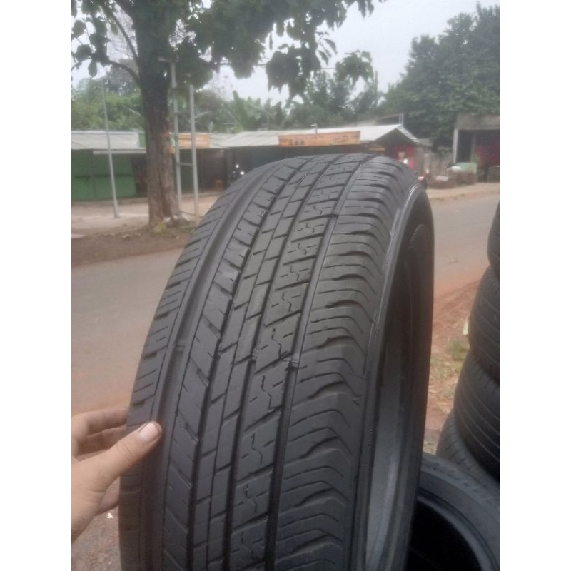 ban DUNLOP GRANTREX ST30 ukuran 225/65R17