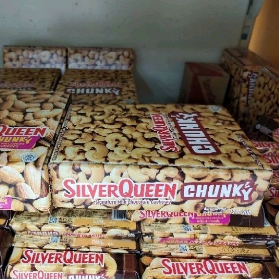 

Silverqueen Chunky Bar Almond Cashew 26gr 1 box