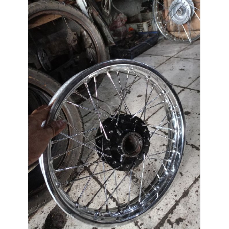 velg depan ring'14 Honda Supra lama Supra fit New Revo lama Cakram { second berkualitas }