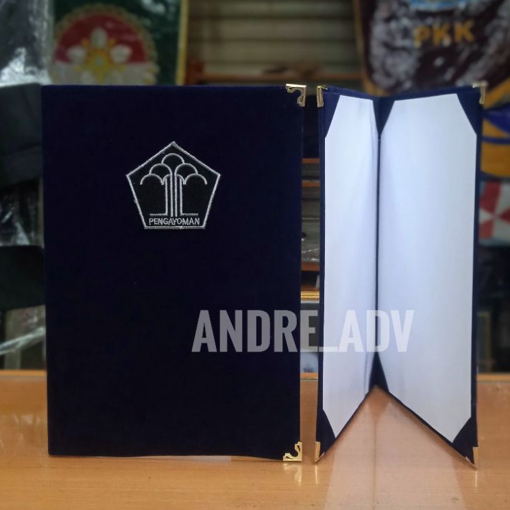 

Revolutionary map beludru kemenkumham logo bordir