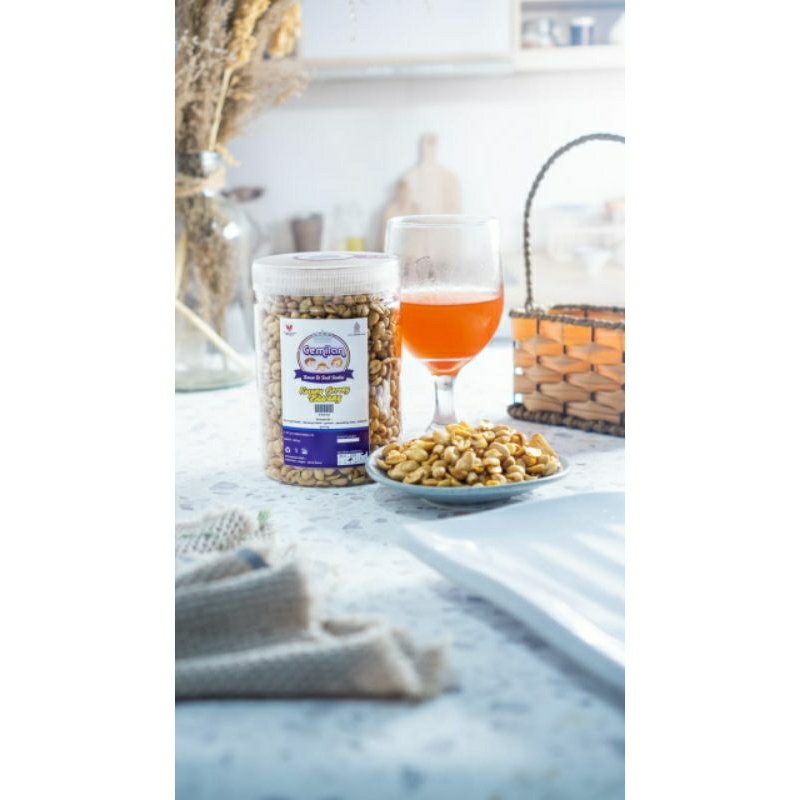 

kacang goreng toples 500gr