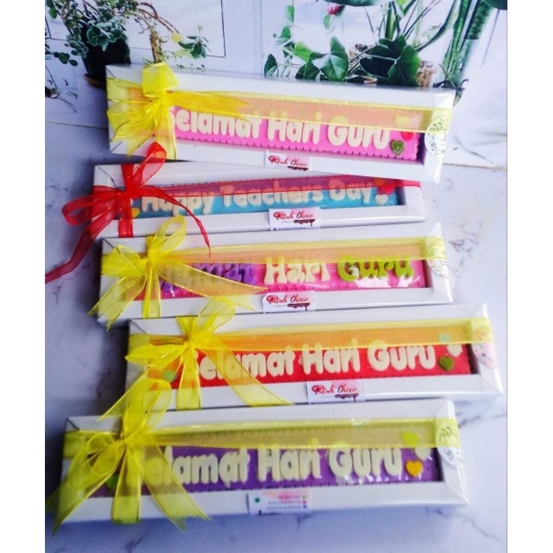 

Coklat Karakter Box