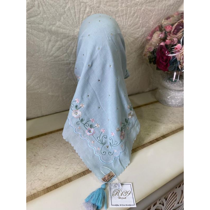 Jilbab Segiempat R139 Motif Gelombang