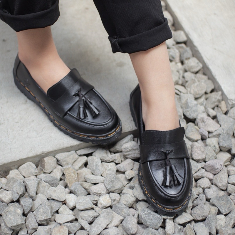 Sepatu Loafers Hitam Wanita Original Renaisans Footwear Sepatu Kerja Wanita Hitam Sepatu Formal Wani