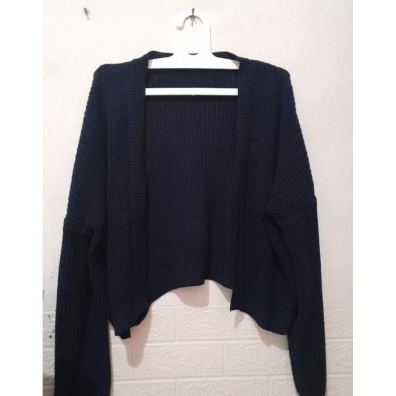 cardigan rajut crop oversize