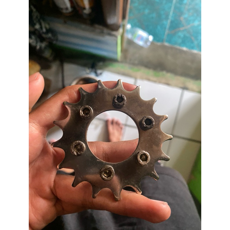 cog sixbolt 17t