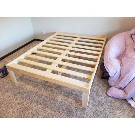 Dipan las tidur kayu tinggi 30cm 120x200cm