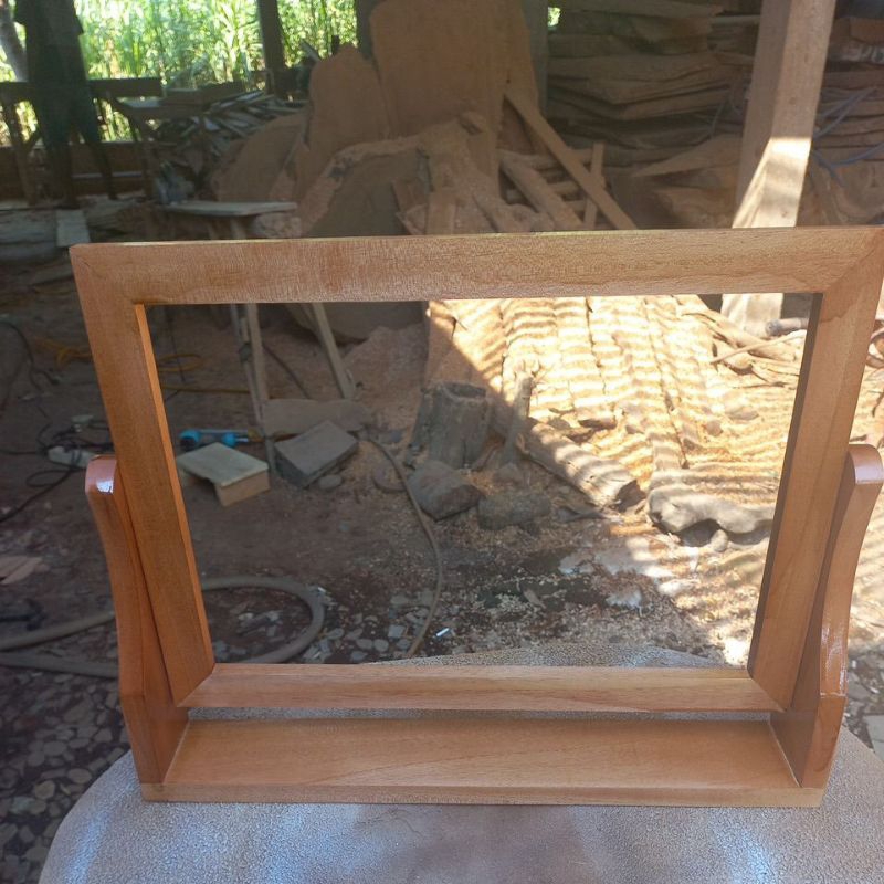 

Stand menu A3 dua sisi model frame