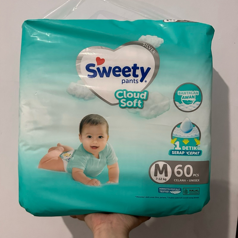 PAMPERS POPOK BAYI SWEETY SILVER PANTS POPOK CELANA M60