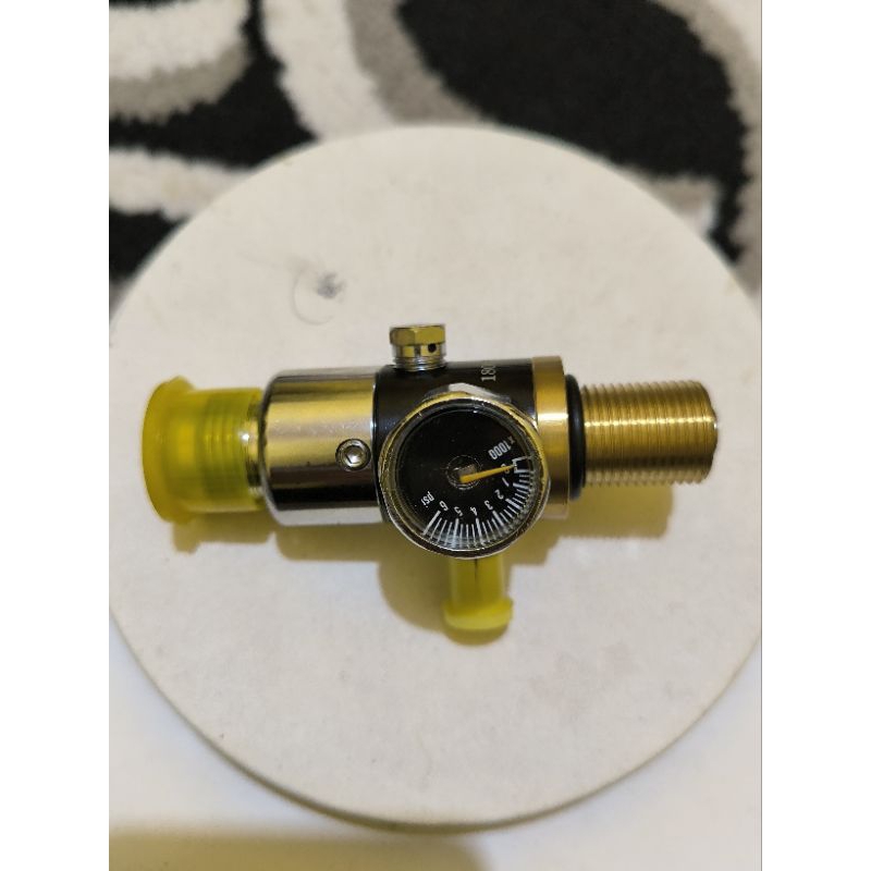 Regul knockdown drat M18