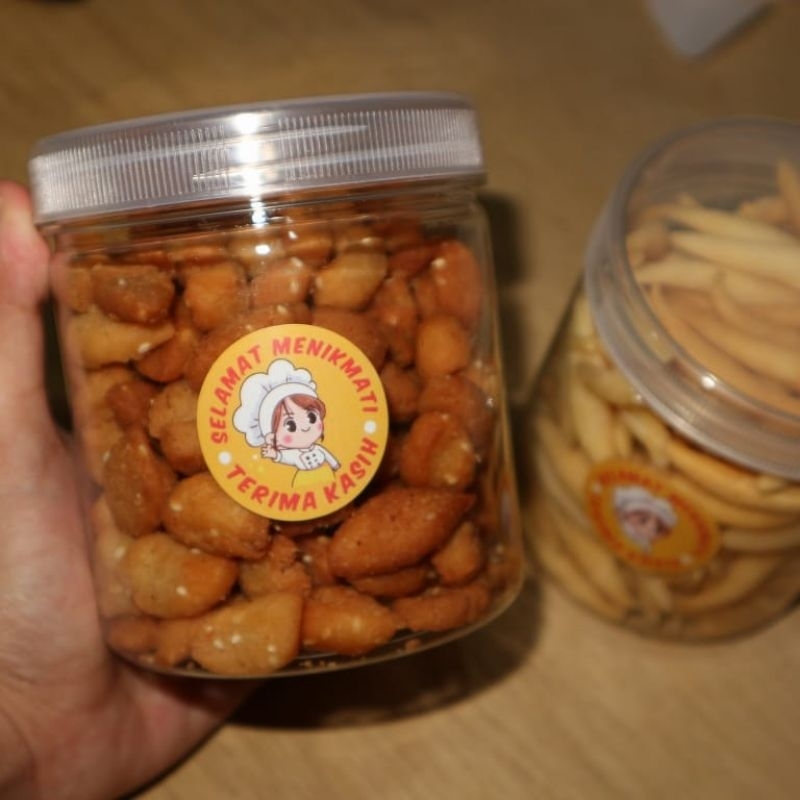 

Kue Biji Ketapang Wijen