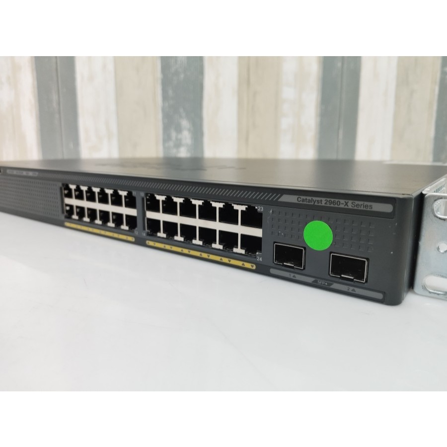 Switch Cisco 2960X Series Type WS-C2960X-24PD-L