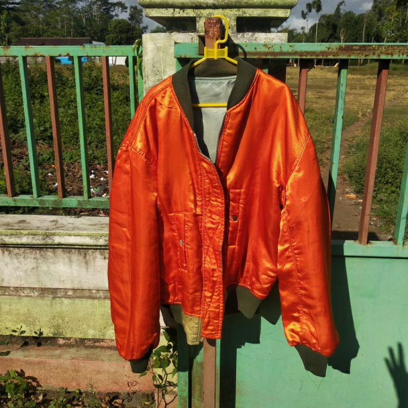 jacket bomber pria alpha industries type MA-1