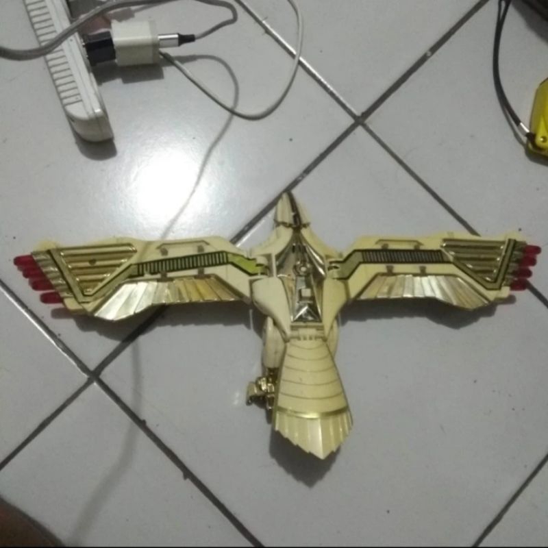 mainan dx falcon zord power rangers