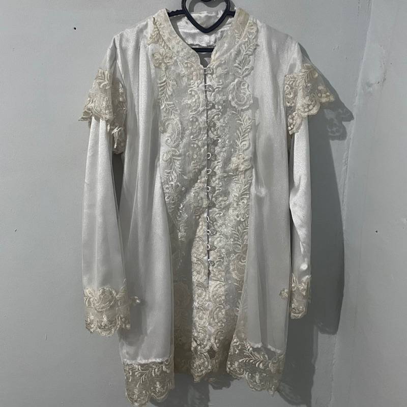ATASAN KEBAYA WANITA WARNA PUTIH