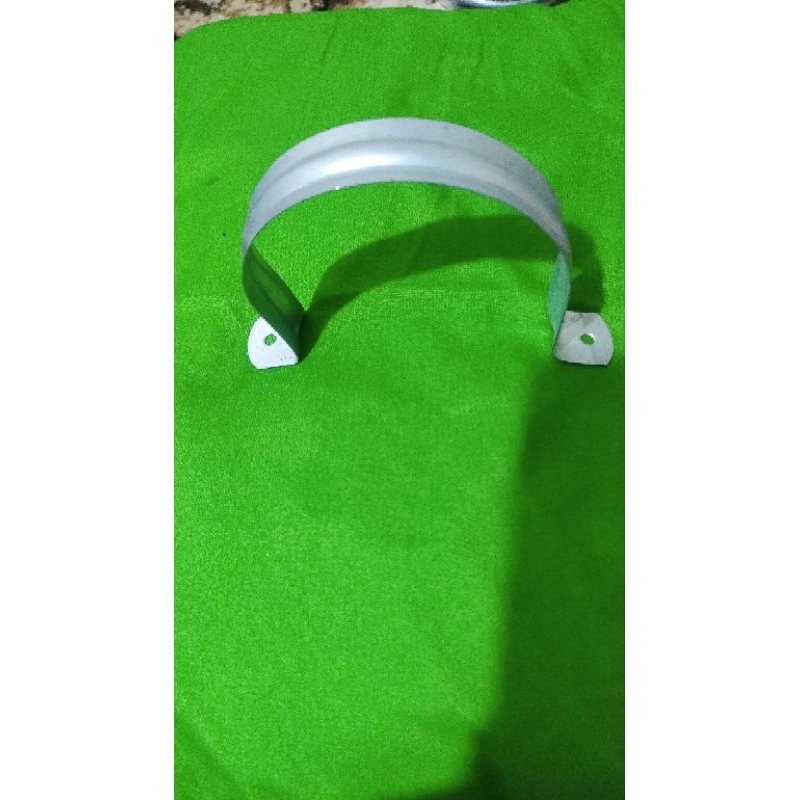 klem pipa besi 4inch/20pcs, galvanis, omega