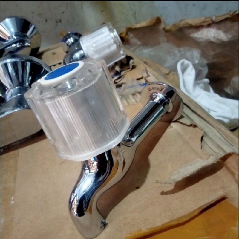 Kran Dinding || San ei Bekas // Kepala bening || Kran Tembok San ei