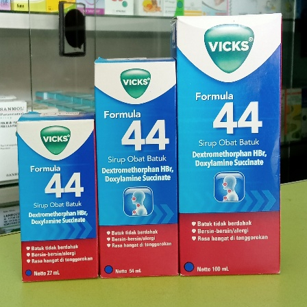 Vicks Formula 44 Sirup Dewasa Meringankan Batuk Tidak Berdahak
