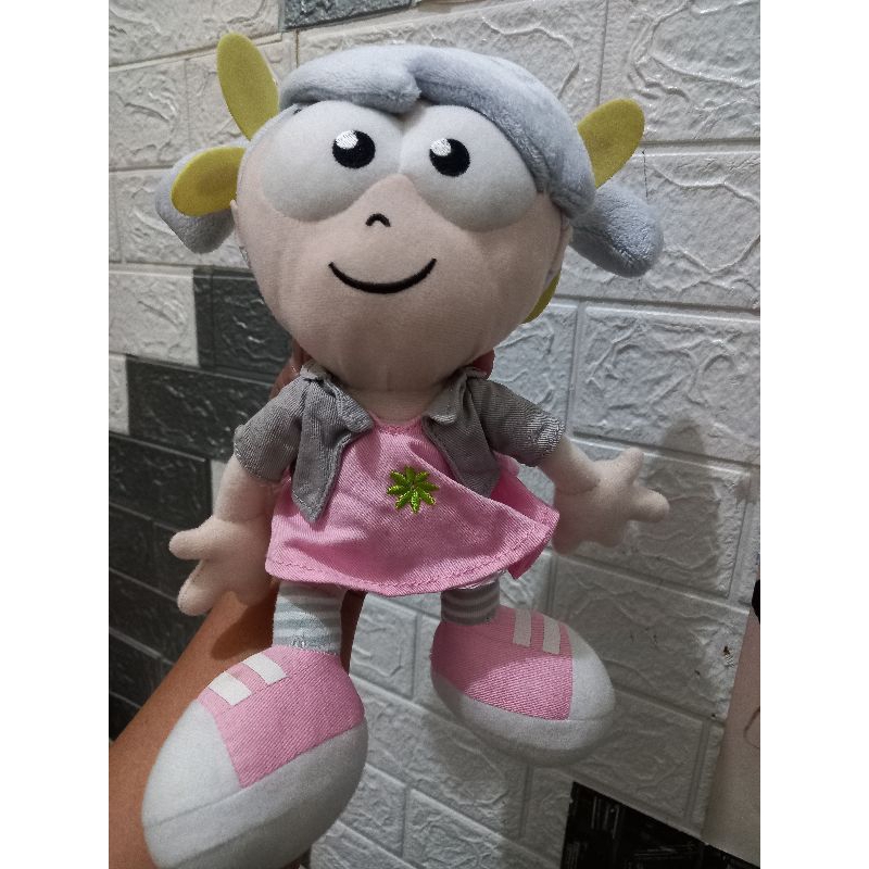 Boneka cewek  kostum unik preloved ori kidzania