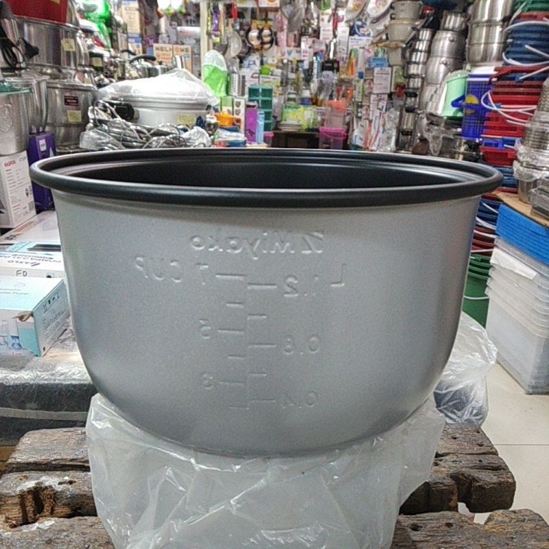 panci magic com miyako 1,2 liter