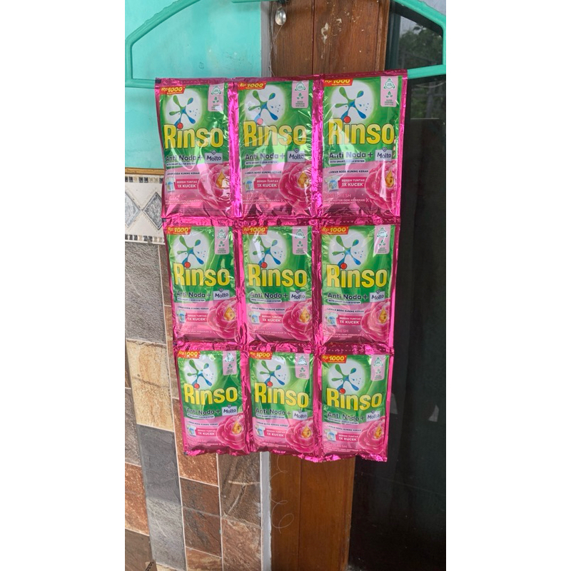 Rinso cair deterjen 38 ml 12 sachet