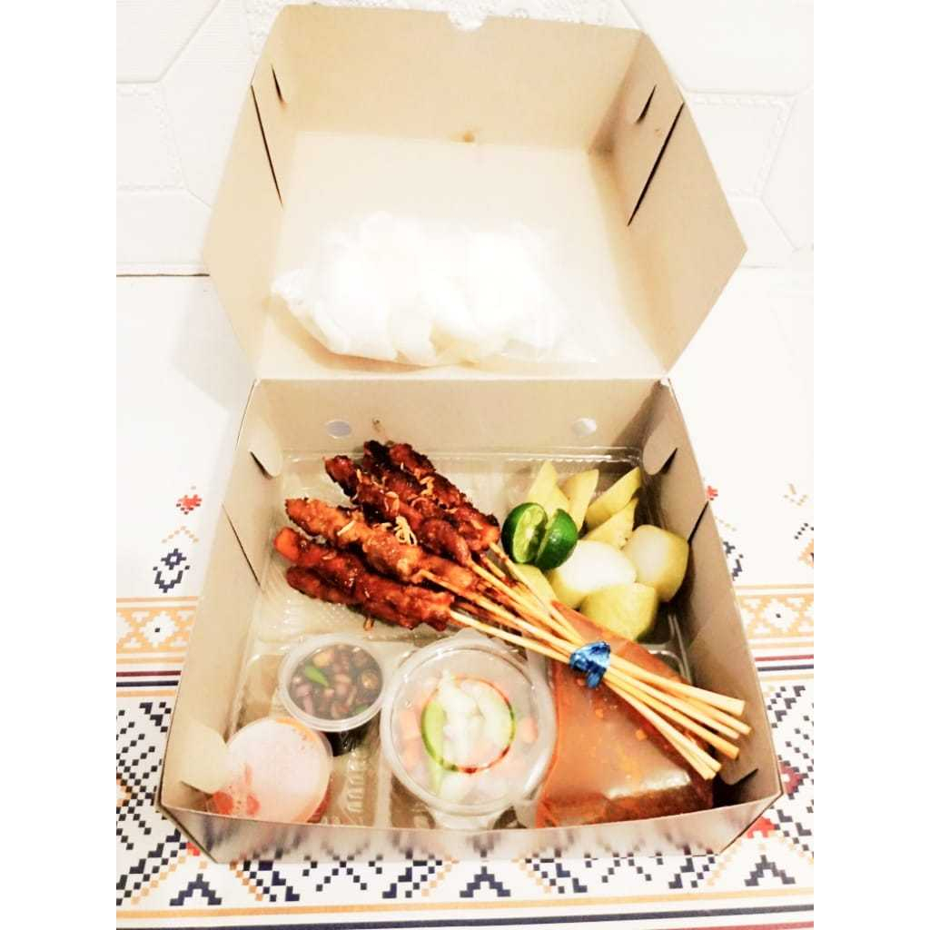 

Sate ayam/Sate ayam full daging
