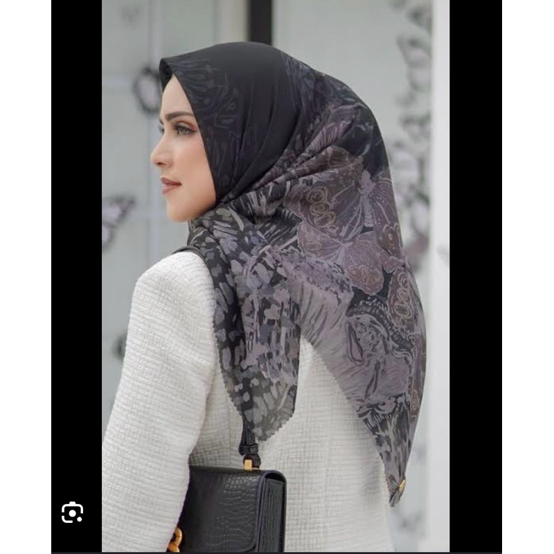 FARSHA SERIES BUTTONSCARVES - BLACK