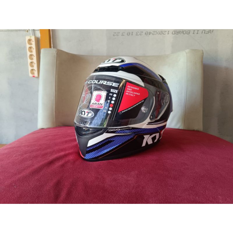 KYT TT Course GrandPrix Blue Red