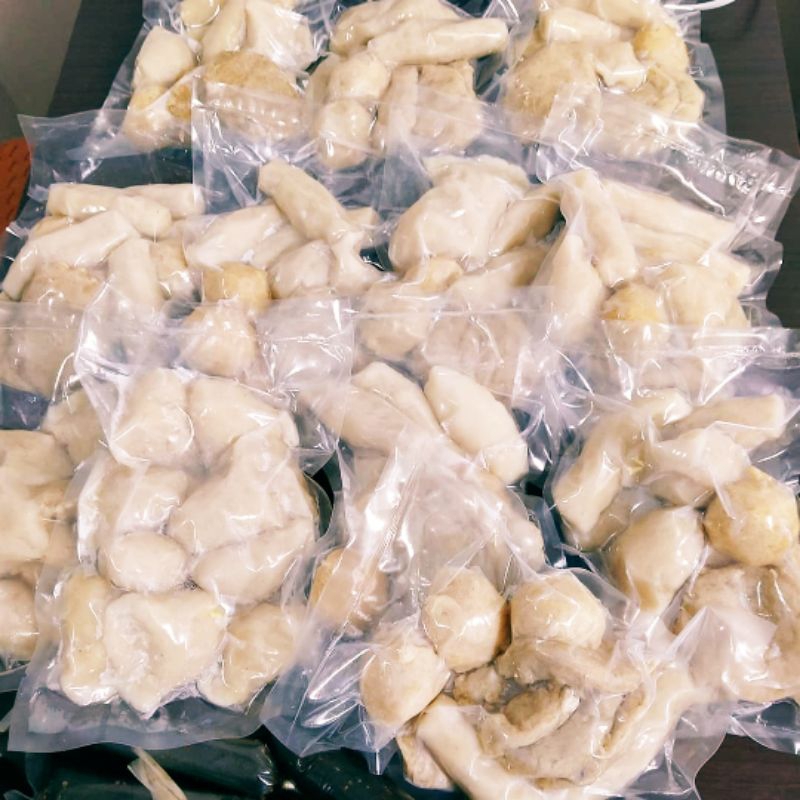 

Frozen Pempek campur isi 10