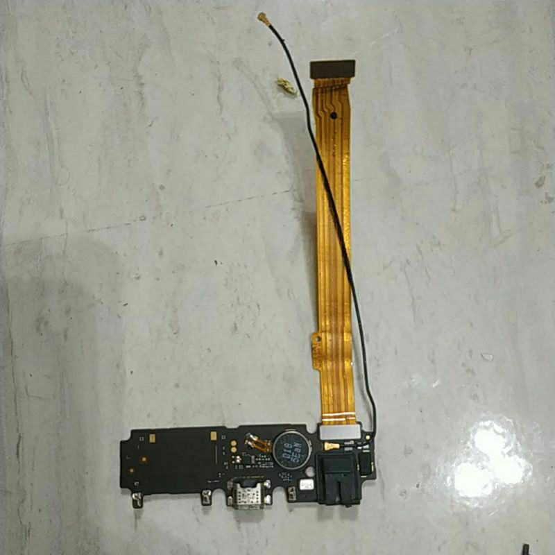 flexible board cas bekas Vivo v9