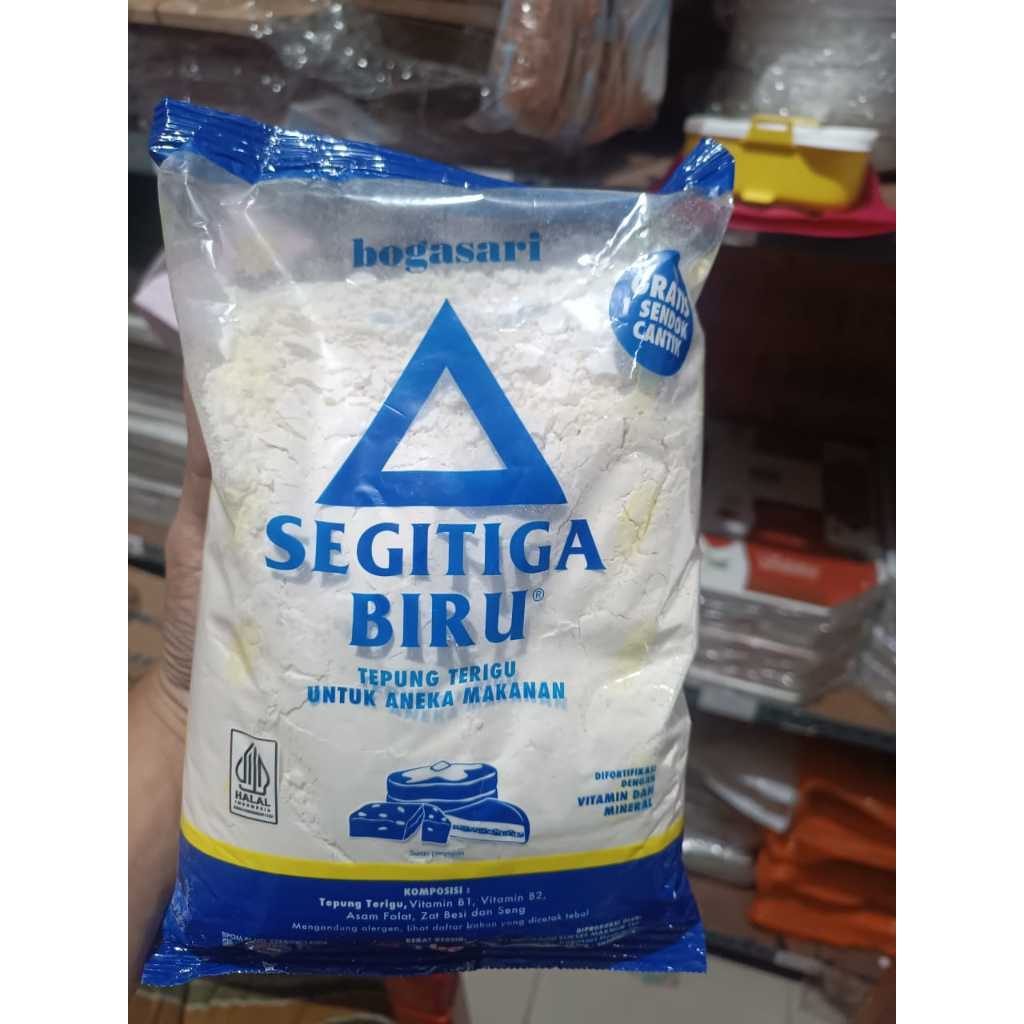 

TEPUNG TERIGU SEGITIGA BIRU BOGASARI