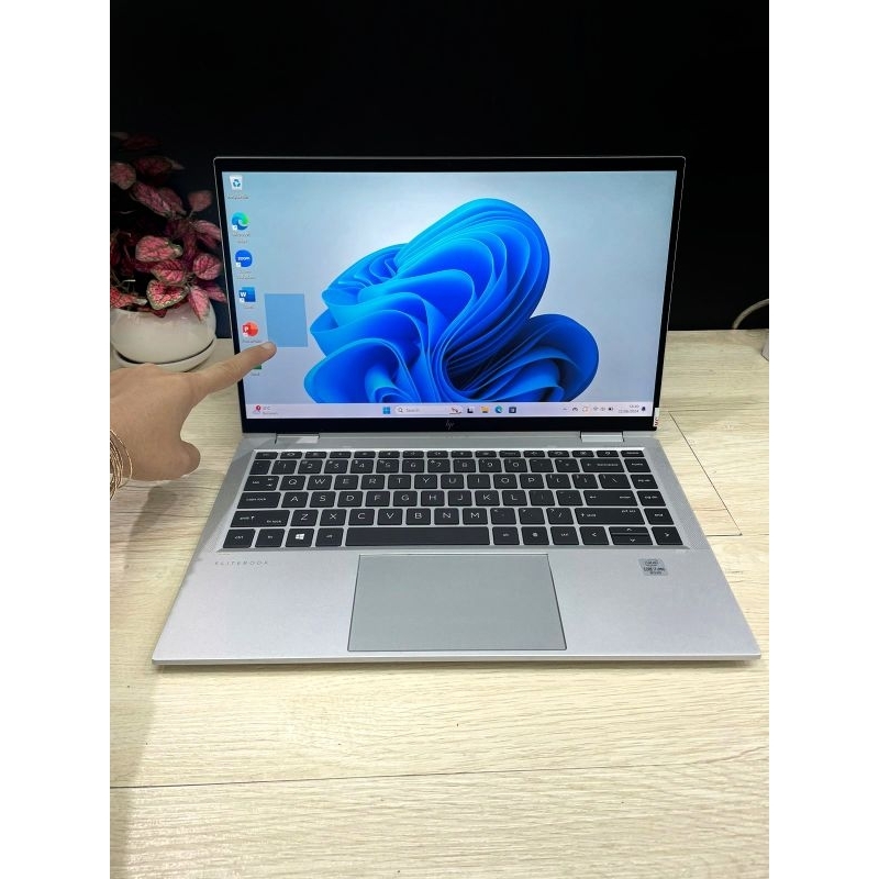 LAPTOP HP ELITEBOOK X360 1040 G7 | 2 IN 1 | CORE I7 | RAM 16GB | SSD 2TB | GEN 11 | MULUS MURAH BERG