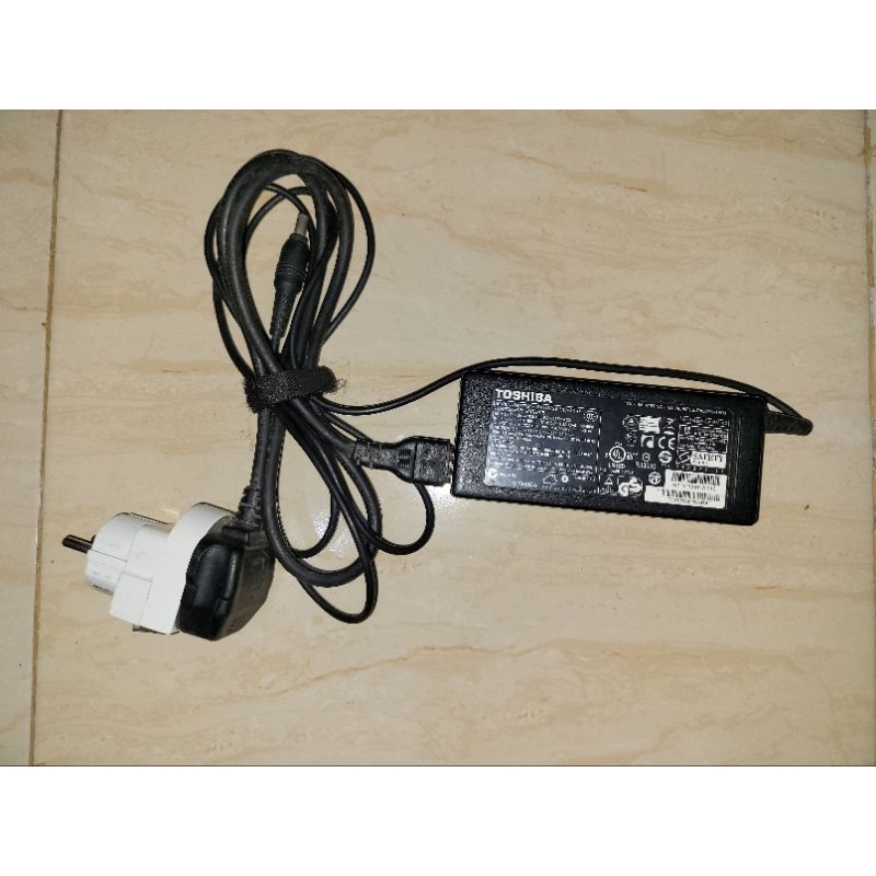 Charger / Cas Laptop Toshiba Original PA5035E-1AC3, Ex Toshiba Satelite L840