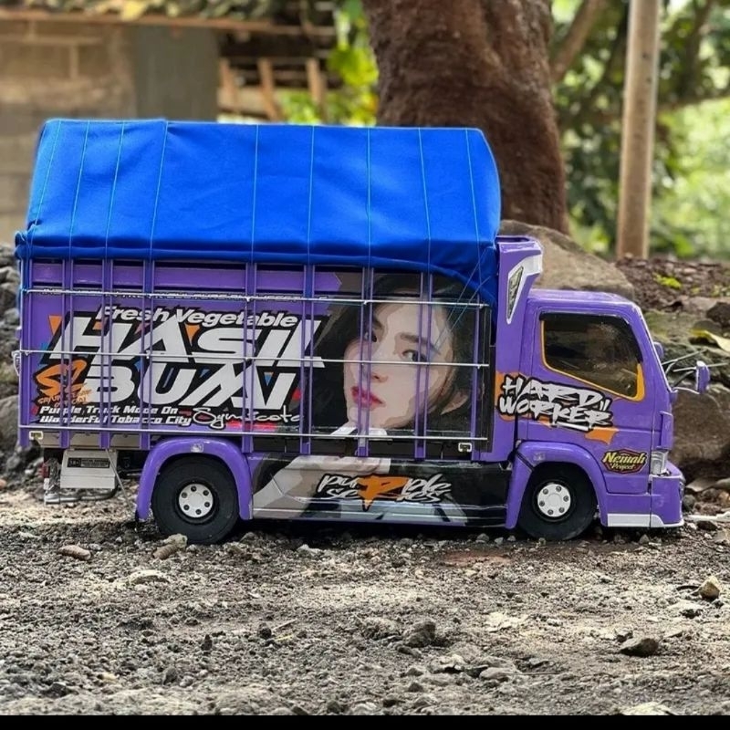 MINIATUR TRUK OLENG MINIATUR TRUK LAMPU TERPAL MURAH TRUK OLENG RODA KAYU BISA COD