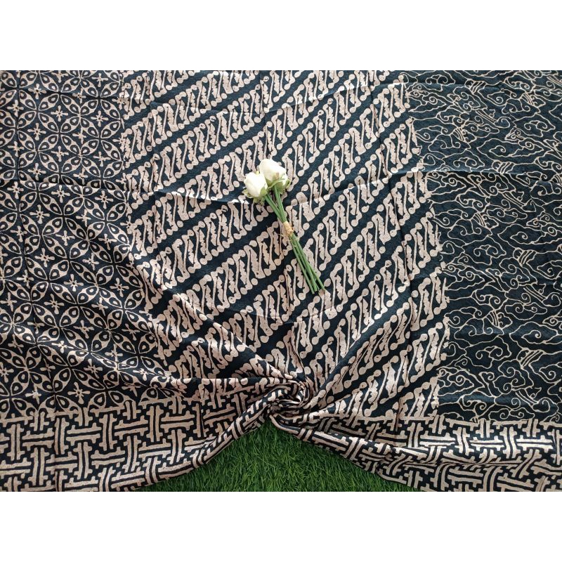 Kain batik viscose semi sutra trusmi cirebon batik fariza viskos cap tulis 3D bacem sogan hitam cokl