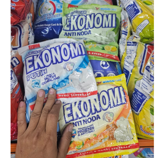 PCS 900K - SABUN COLEK WINGS EKONOMI / SABUN CUCI BAJU