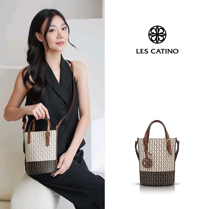 Tas Slempang Les Catino Motif Huruf LC Warna Bone dan Coklat