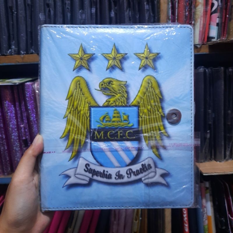 

SALE Binder Motif Cuci Gudang Binder Kuliah Binder Kulit Sintetis A6 6ring A5 20ring B5 26ring