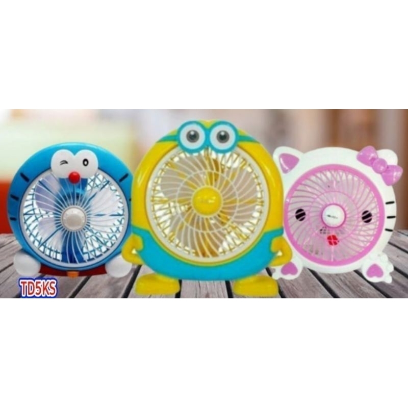 Kipas Karakter td kipas duduk karakter