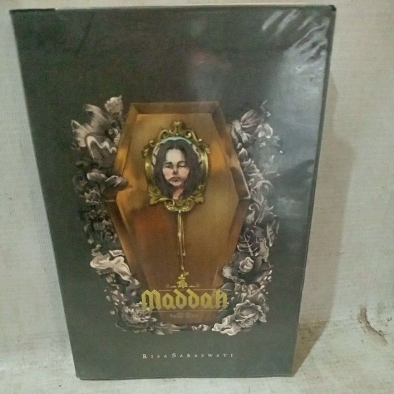 buku novel remaja maddah Risa Saraswati bekas original