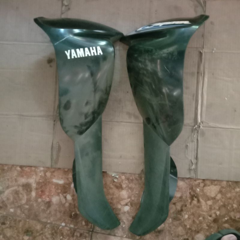 sayap depan Jupiter z hitam