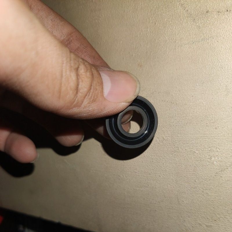 seal rem belakang avanza xenia gran max Futura seiken