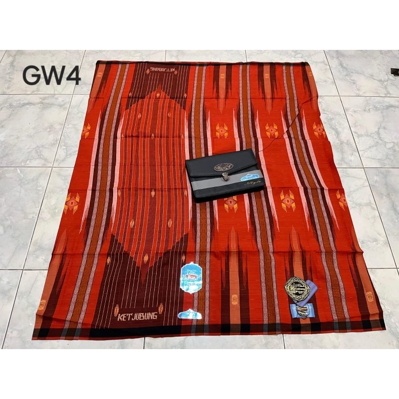 Sarung KETJUBUNG RED Mercerized Motif SGW GOLD 04