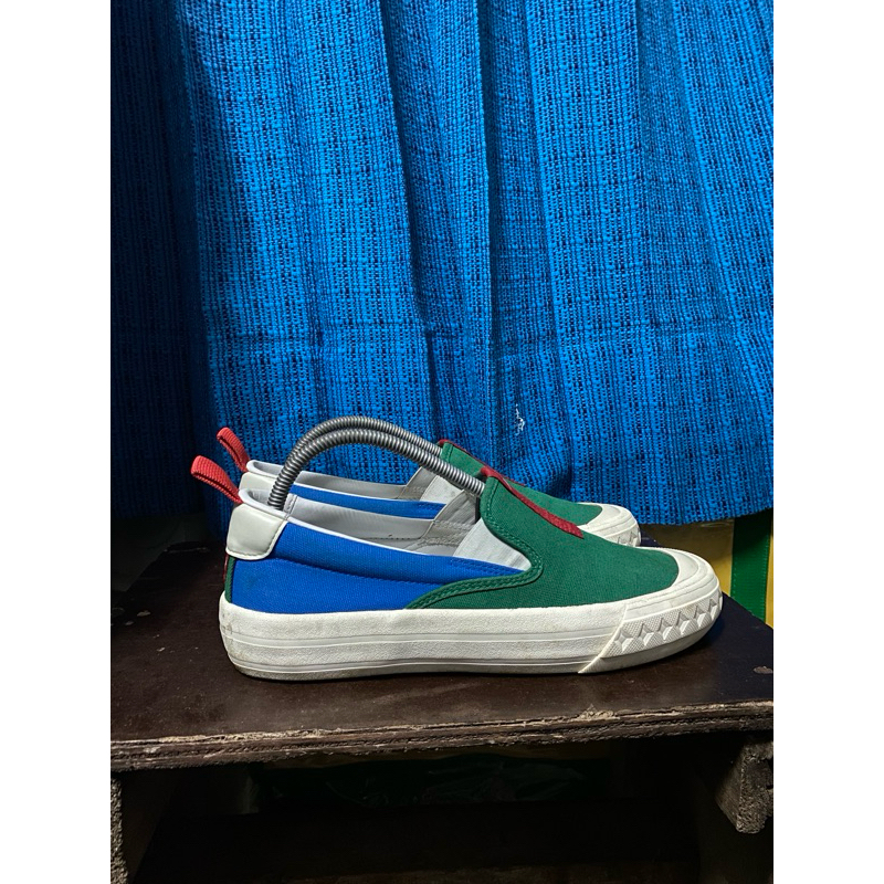 Slip On Compass Retrograde