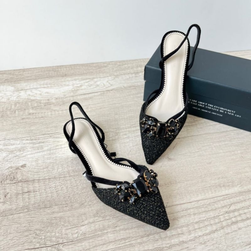 PROMO SALE Sepatu sandal zara flat hitam pesta