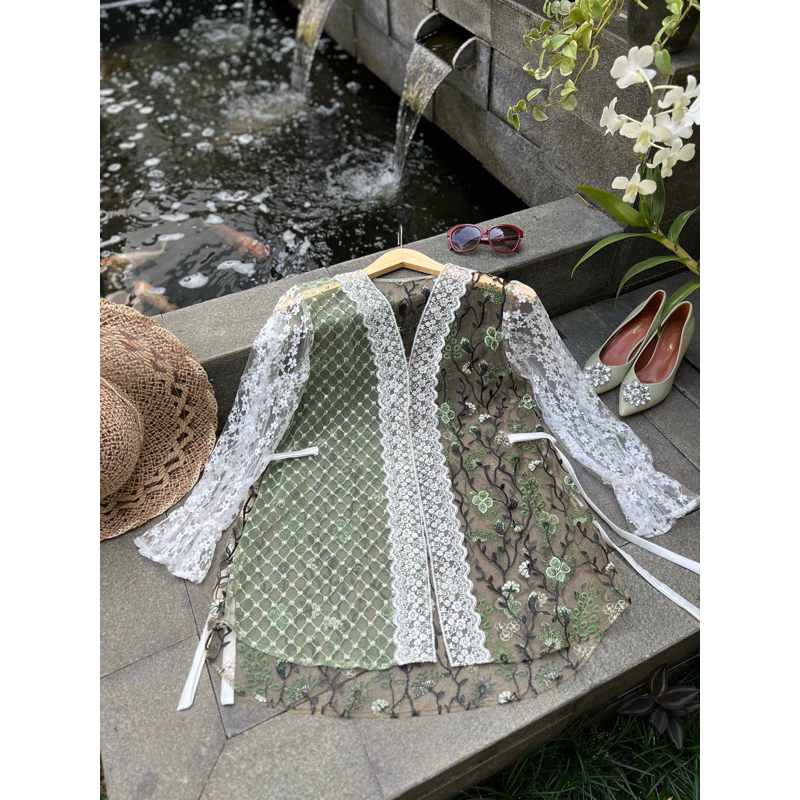 Kebaya Outer Tile bordir premium