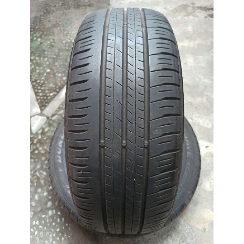 Ban second ban bekas mobil 205/55 R16