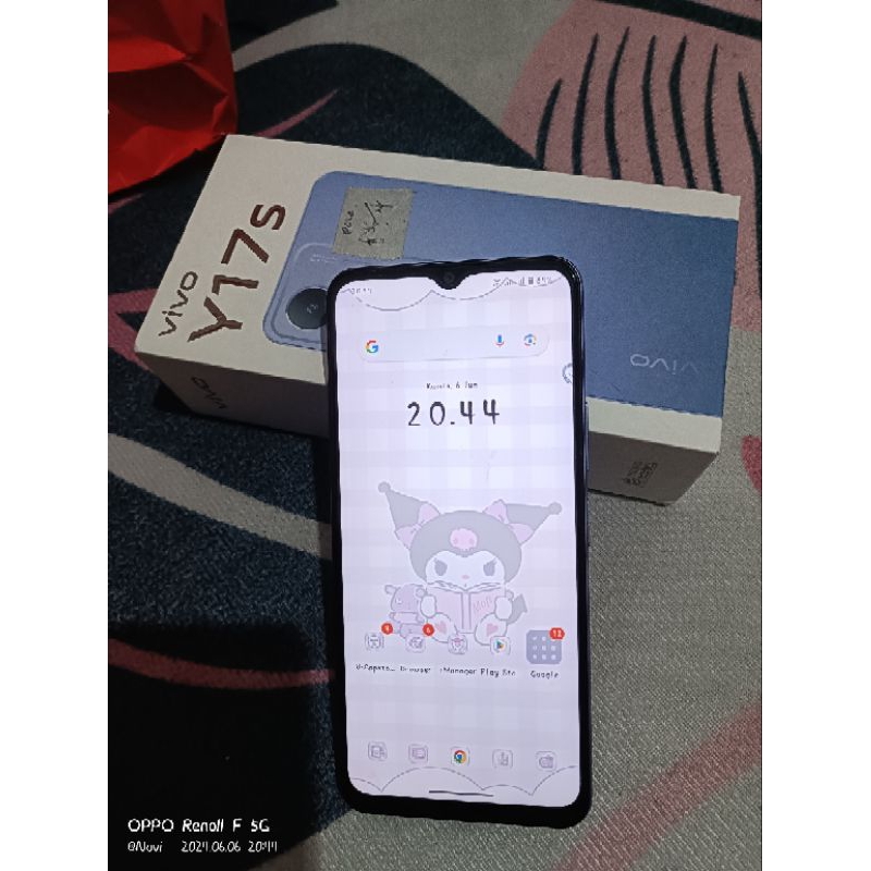 vivo y17s Ram 4+4/128