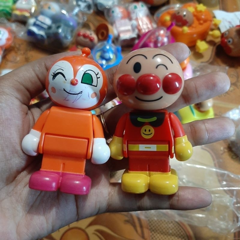 mainan / figure dikoleksi anpanman & doki chan bandai